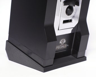 Eureka Mignon geneigter Standfuss | Reduziere Kafferückstände durchs Neigen der Mühle