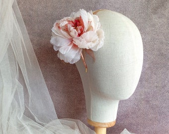 Romantic ivory and red flower headpiece for wedding, Elegant fabric flower for hair, Ivory silk flower Fascinator for guest.