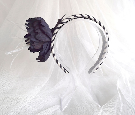 Black Flower Headband: Elegant Women display picture 3