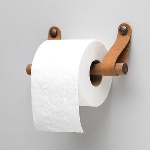 Leather toilet paper holder, wall mounted wooden toilet roll holder, leather and wood bathroom decor 画像 1