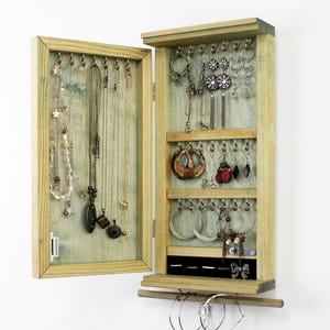 Armadio portagioielli / Organizzatore per gioielli in legno massello da parete / Espositore per gioielli personalizzato