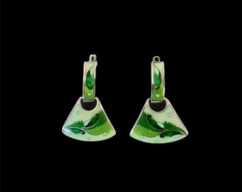 Green statement Earrings in Fine Silver and Cloisonne Enamel