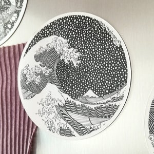 La Gran Ola de Kanagawa Katsushika Hokusai, Imán nevera, blanco negro monte Fuji Japón, imanes de colección de arte, Decoración cocina arte imagen 1