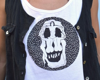 Camiseta calavera de Dalí, camiseta corta sin mangas Mujer, dibujo mujeres desnudas, cráneo blanco y negro, diseño gótico muerte arte