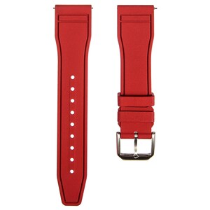 Op de afbeelding: Rood siliconen horlogeband met een zilveren gesp. Het band heeft een gestructureerd oppervlak en is ontworpen voor een horloge met een lugbreedte van 22 mm.