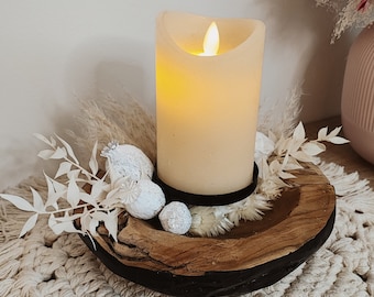 Boho Trockenblumen Kerzenständer aus Holz in Weiß mit Infinity Rose