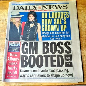 Madonna Adoption Ny Daily News Full Newspaper 3/30/09 Excellent Condition