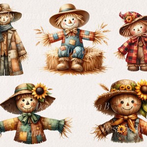 Pu&ograve; includere: Cinque diversi spaventapasseri con vari vestiti e accessori. Gli spaventapasseri sorridono tutti e hanno i capelli di paglia. Uno spaventapasseri tiene una zucca.