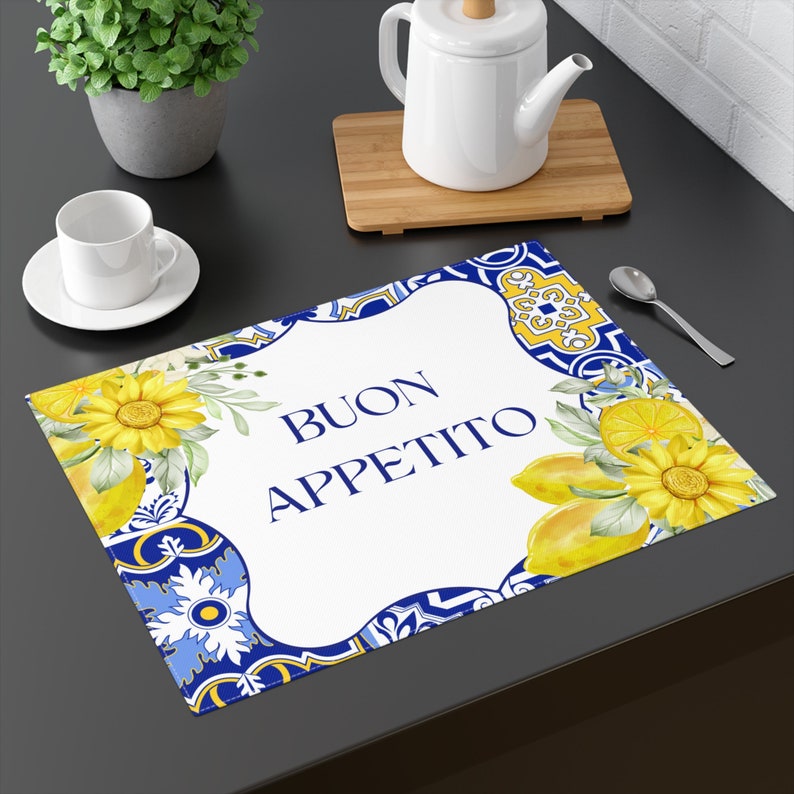 Classic Mediterranean Style Placemats, Amalfi Sicilian Lemon Tile