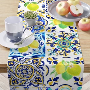 Italian Lemon Table Runner: Mediterranean Kitchen Decor