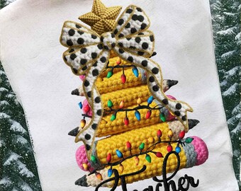 Faux Yarn Teacher Christmas Tree PNG, Christmas Latch hook png, Christmas teacher png, Merry Teacher png design, Trendy Retro Christmas png