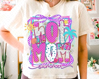 Mamá caliente de verano (Png), Chica preppy de verano (Png), Vacaciones (Png), Vibras de verano retro (Png), Playa (Png), Viaje de chicas (Png), Diseño de camiseta de verano coqueta