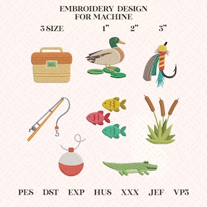 Puede incluir: Diseño de bordado para máquina con temática de pesca. Incluye una caja de aparejos, un pato sobre nenúfares, un señuelo, una caña de pescar, peces de colores, juncos, un flotador y un caimán. Disponible en 3 tamaños: 2.54cm, 5.08cm y 7.62cm.