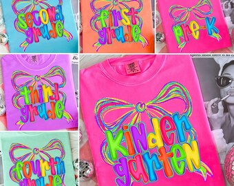 Pacchetto Ritorno a Scuola PNG, Design per Maglietta "Primo Giorno di Scuola" per Insegnanti Preppy, Stampa a Sublimazione "Colorful Coquette", Pre-k 1a/2a/3a/4a Elementare