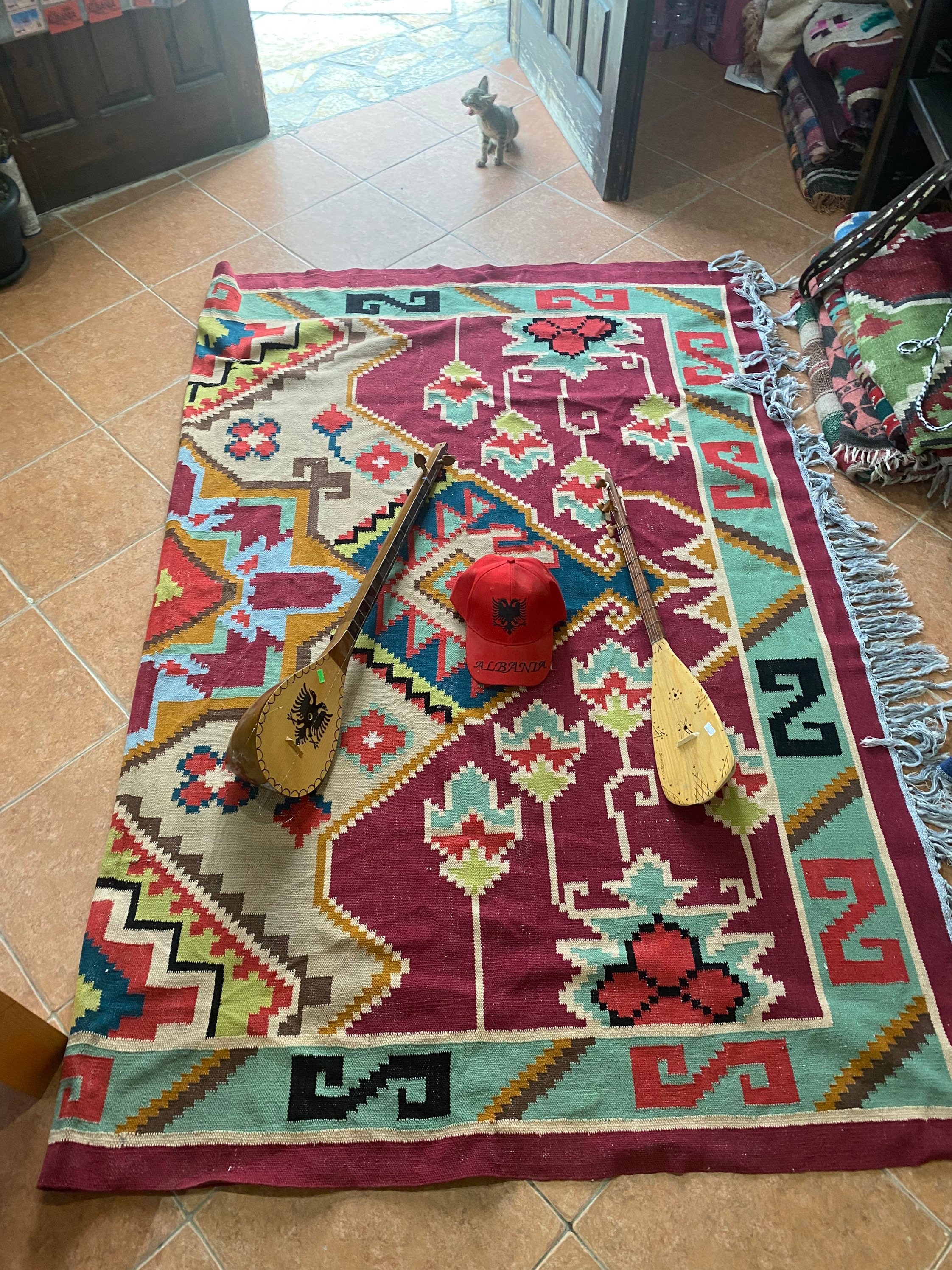 Albanian carpets - Etsy 日本
