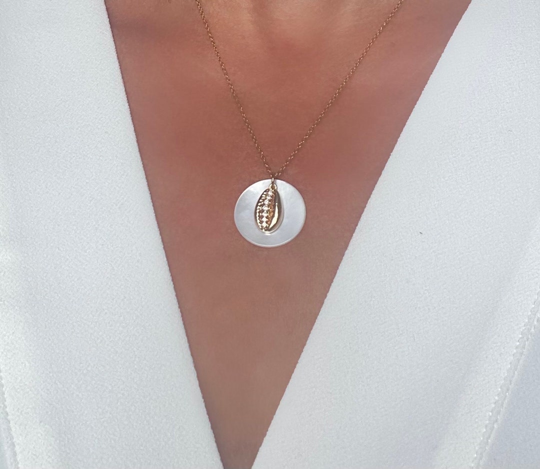 Fine Chain Necklace in Stainless Steel With Mother-of-pearl Sequin Pendant and Cowrie Shell ...