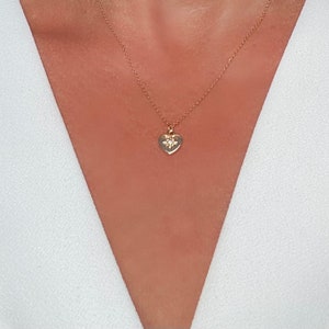 Heart necklace / Stainless steel necklace with heart pendant / Thin chain heart pendant for women / Minimalist necklace