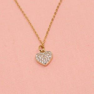 Delicate necklace with rhinestone heart pendant / Stainless steel chain with rhinestone heart pendant / Minimalist women's necklace with a delicate chain / Gift for women