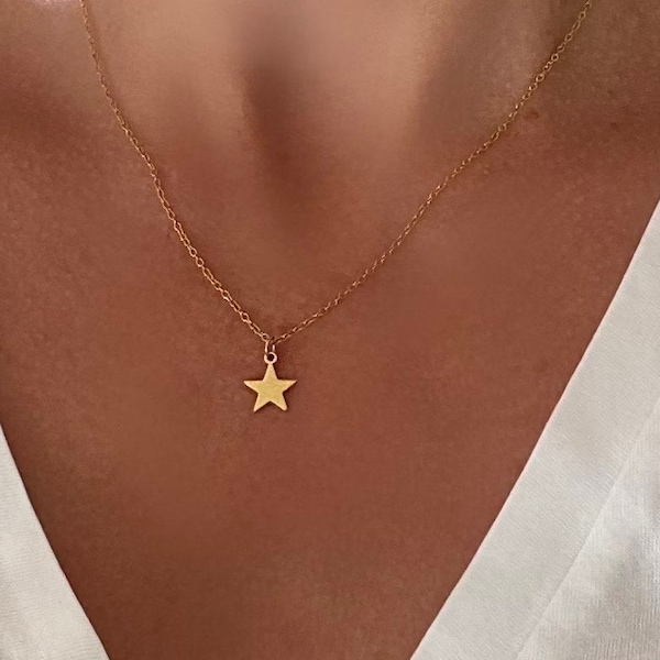 Collier fin pendentif étoile /Collier femme minimaliste chaine fine acier inoxydable / cadeau femme / collier pendant étoile