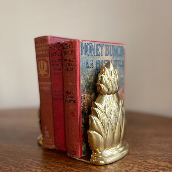 Pineapple Bookends / Bookcase Decoration / Brass Bookends