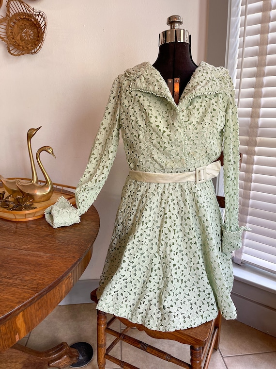 green emerald velvet dress Mom & Me main image 0