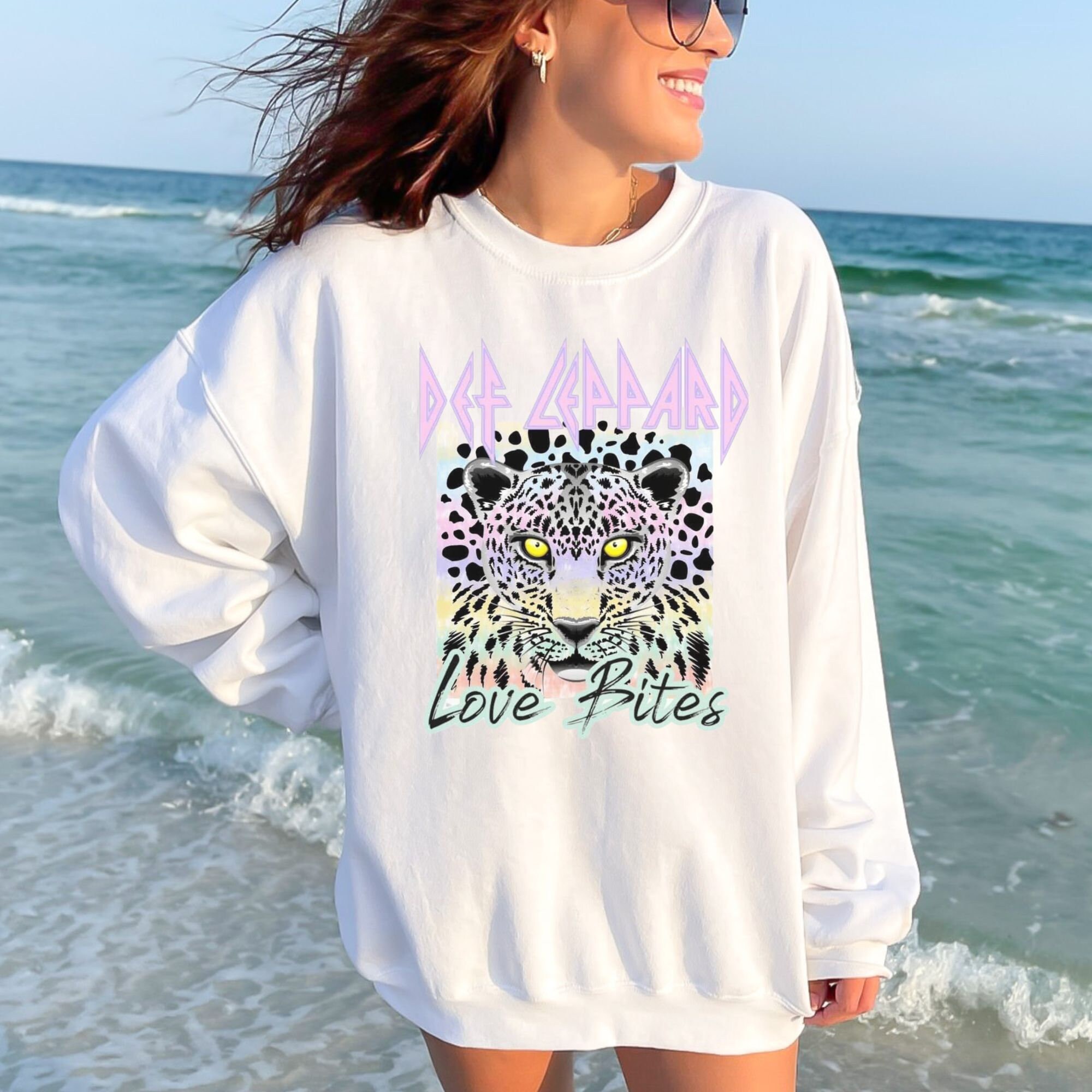 Def Leppard Sweatshirt Oversized Band Sweatshirt Def Leppard Shirt Def Leppard Crewneck Rock Sweatshirts 80s Pastel Rock Band Sweatshirt