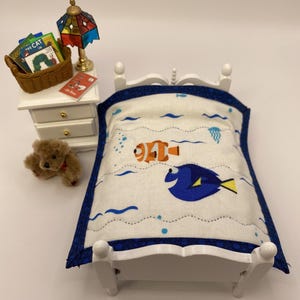 Homemade Dollhouse Twin Bed Quilt Size 1:12 Mini Quilt, MUG RUG