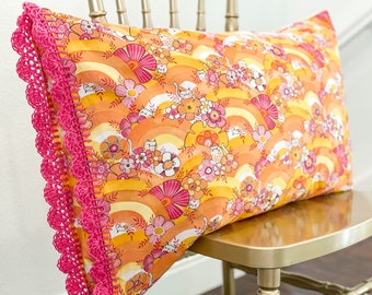 Handmade crochet trim orange yellow pink cat pillowcase; pink organic crocheted knit edge with European closure. Crocheted Pillow case sham