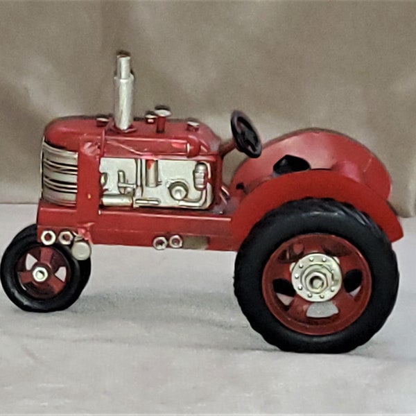 Hubley Tractor Metal Diecast Toy Tractor