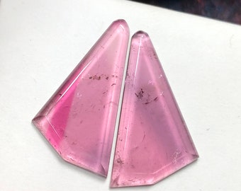 Naturlig lila rosa turmalin cabochon par