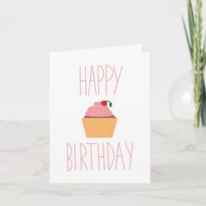 Tarjeta de cumpleaños con cupcakes