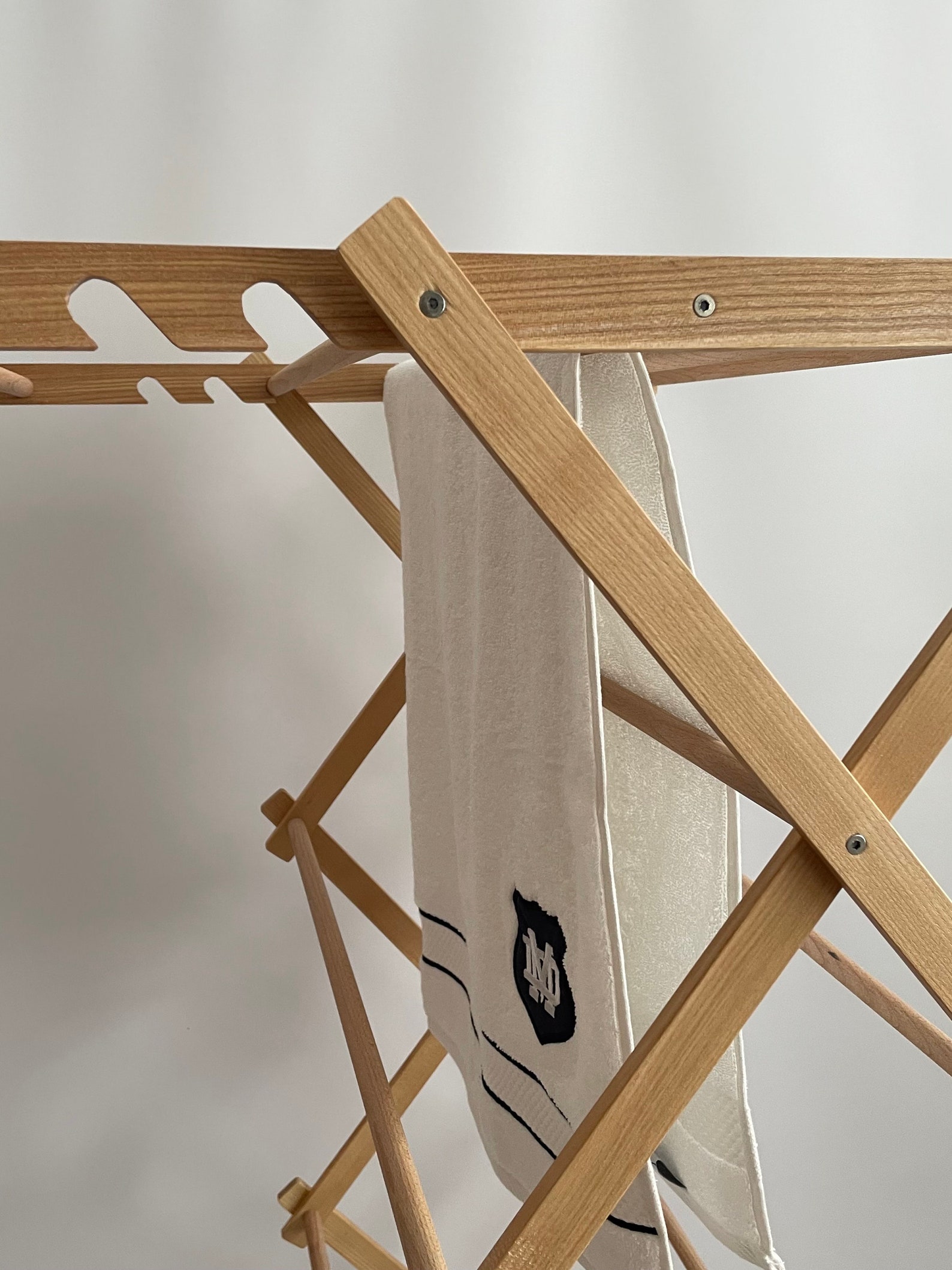 Laundry Drying Rack, Wood Clothes Drying Rack, Clothes Drying Place ...