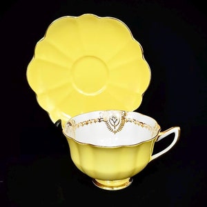 Shelley Yellow Atholl Shaped Teacup, Rare, Vintage English Fine Bone China, Excellent Condition