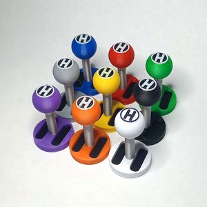 Heat: ペダルを踏んでメタルギア ポーンをアップグレード