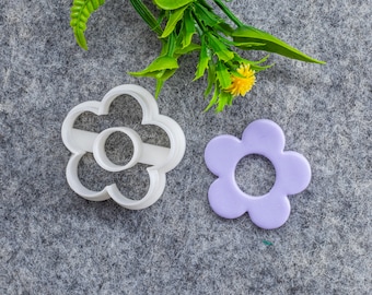 Embossed 5 Petal Flower Clay Cutter: Polymer Earring Tool