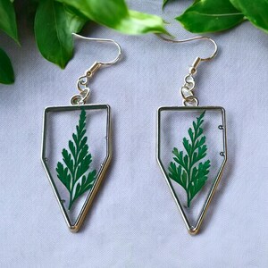 Handmade Pentagon Fern Leaf Earrings: Resin Nature Jewelry