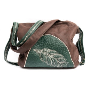 Wildleder Vegan 3in1 Hobo Bag mit Reißverschluss, Leichte Große Crossbody Tasche, Boho Style Alltags Schultertasche, Braun & Grüner Cabrio Rucksack