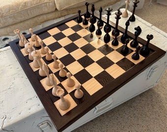 Queen's Gambit Chess Set