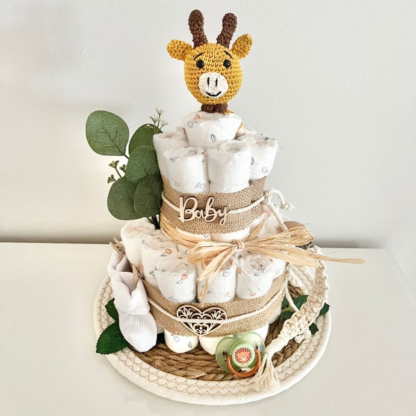 Windeltorte klein, neutral für Junge und Mädchen,Boho,Greifring Giraffe,Schnullerkette, Geschenk zur Geburt ab 69,00 Euro