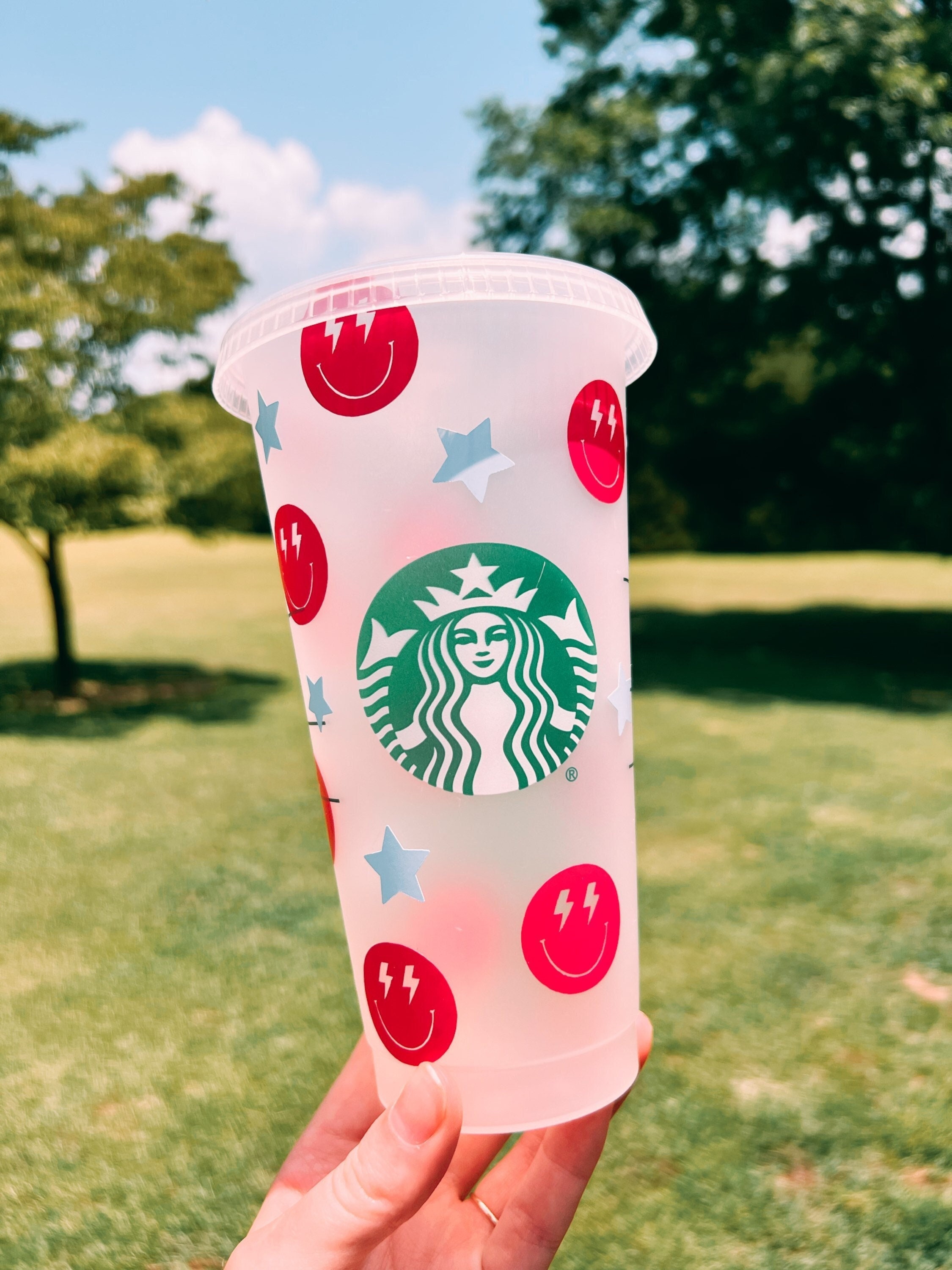 Starbucks Cold Cup With Straw and Lid Preppy Smiley Face 