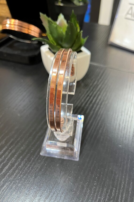 Copper bracelet and natural pain magnet - image 10