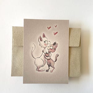 Postkarte – Zwei Katzen, die sich umarmen – Perfektes Geschenk für Mamas, Kinder & Katzenliebhaber – Handgezeichnete Illustration mit Herzen