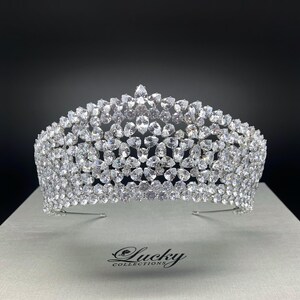 Tiara, Bridal Crown, Quinceanera Corona, Wedding Crown, Quince Tiara, 15 Anos Corona, Wedding Headpiece, Bridal Headpiece