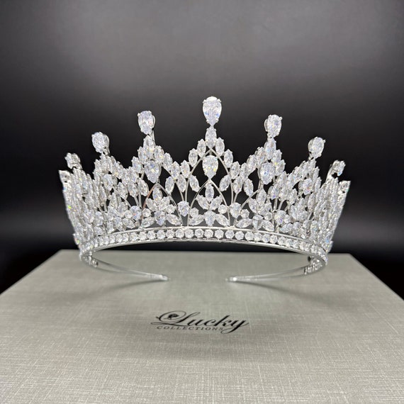1913 Vintage Cubic Zirconia Wedding Tiara for Bride Quince Prom Homecoming Vintage Bridal Tiara Cubic Zirconia Crown for Wedding Quince  main image 4