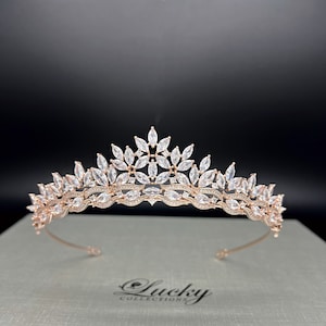 Small Bridal Tiara, Crystal Crown for Quince, Quinceanera Corona, 15 Anos Tiara, Swarovski Corona para Boda, Crown for 15 anos