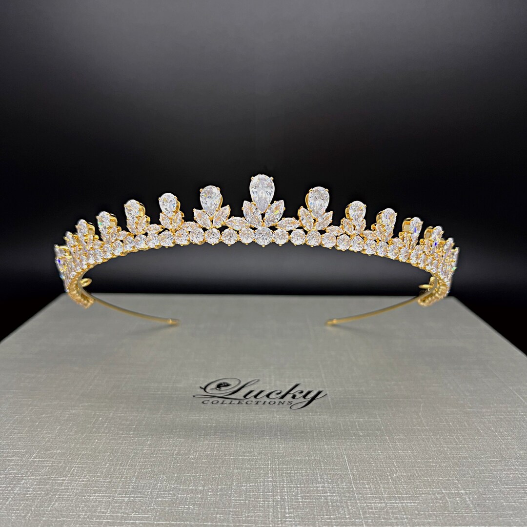 Tiara, Bridal Tiara, Wedding Headpiece, Crown for Bride, Petite Tiara ...