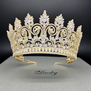Quinceanera Corona,  Wedding Head Piece, Crystal Corona, Tall Quince Crown, Wedding Tiara, Bridal Tiara, Corona para Boda, Wedding Crown