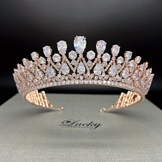 Wedding quincenera crown. Never used. $200 obo Rose Gold Quinceanera Tiara - Quinceanera Coronas - Quince  main image 2