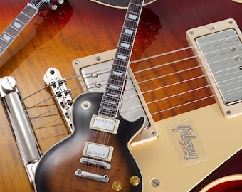 Classic Collectible Les Paul Standard Tobacco Burst Mini Guitar Model Replica - Official Gibson®