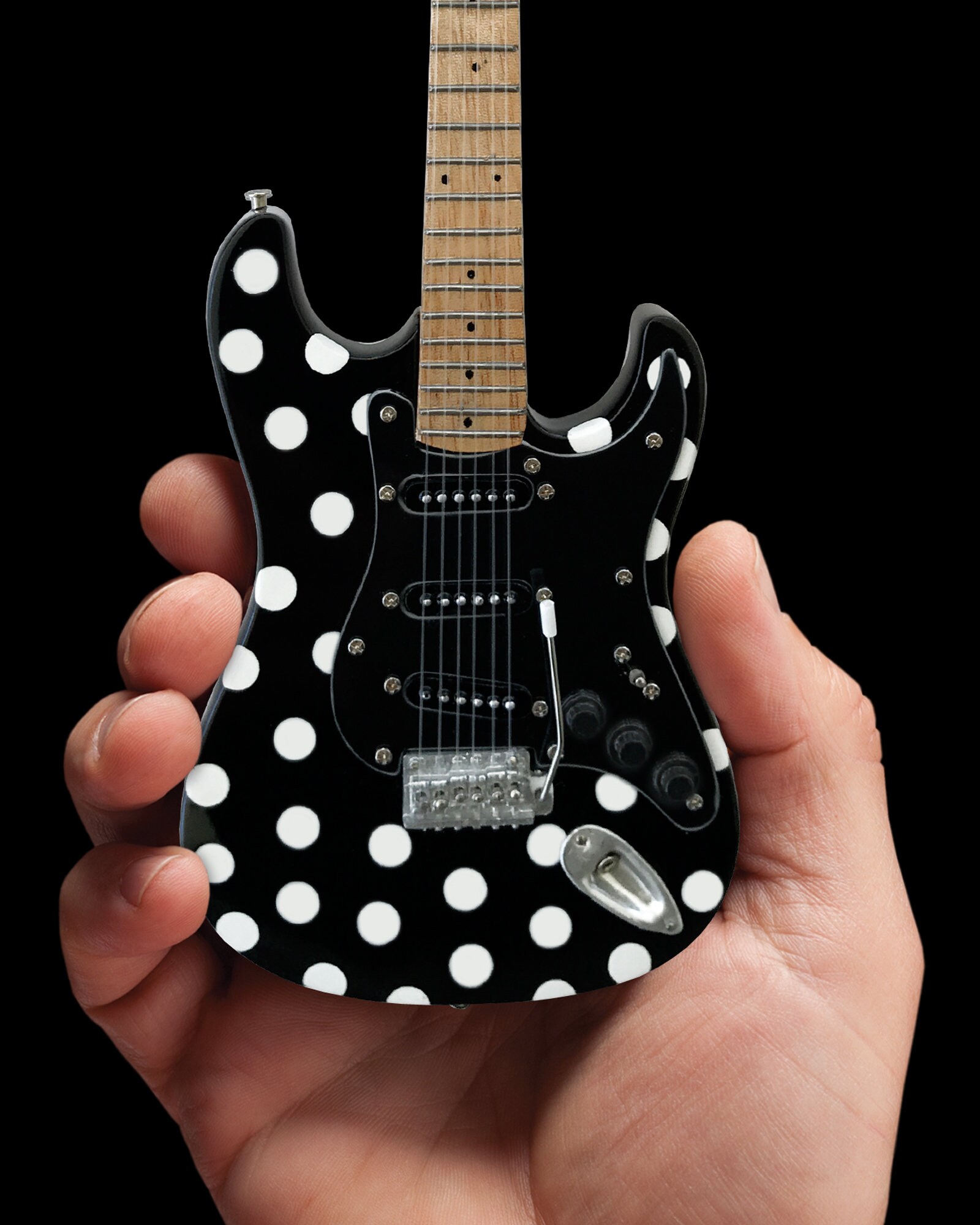 Buddy guy polka dot guitar online